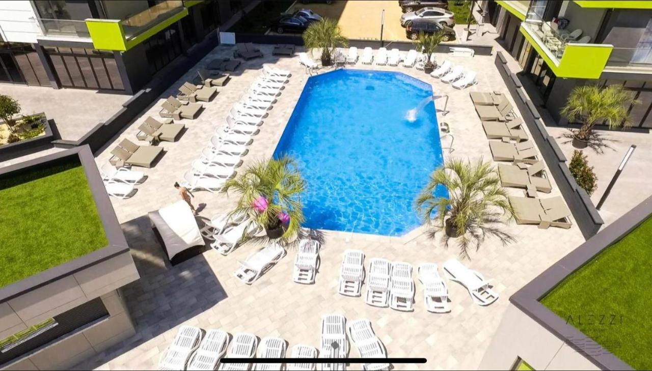 Baby Sea View And Pools Apartment- Mamaia Beach Resort 那沃达利 外观 照片